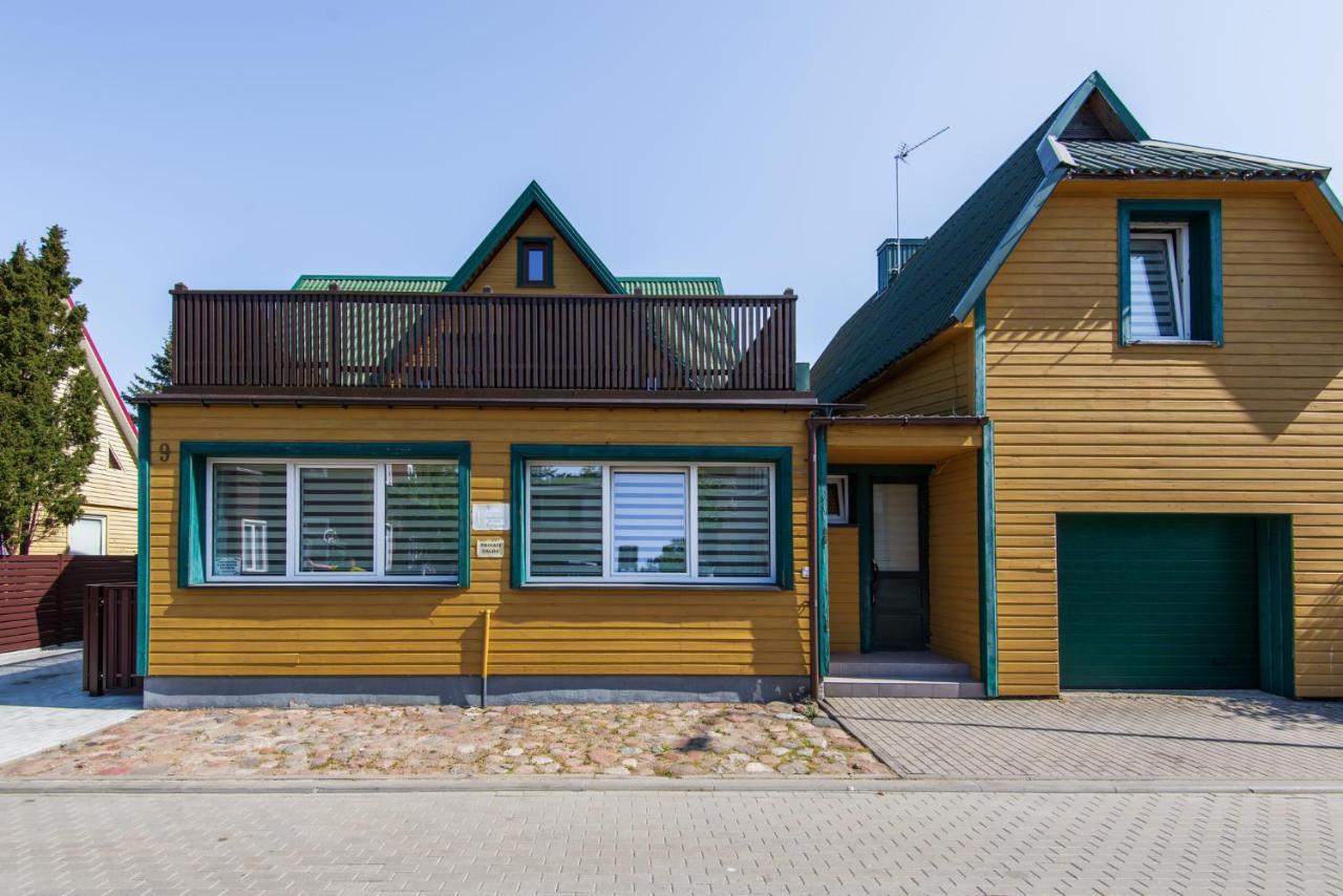 Apartamentai Pas Kaju Senamiestyje Salia Botanikos Parko Паланга Екстериор снимка