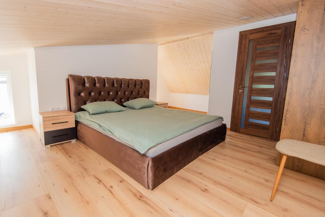 Apartamentai Pas Kaju Senamiestyje Salia Botanikos Parko Паланга Екстериор снимка